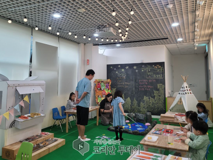 Seongdong Creative Art Playground satsar på höstprogram för småbarn med stort intresse från familjer