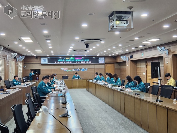 [코리안투데이] 남동체육관 현장훈련과 상황실 토론훈련 동시 진행 © 김현수 기자