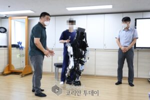 구로구, 첨단 보행재활로봇·인파시뮬레이션으로 스마트도시 인증 재획득