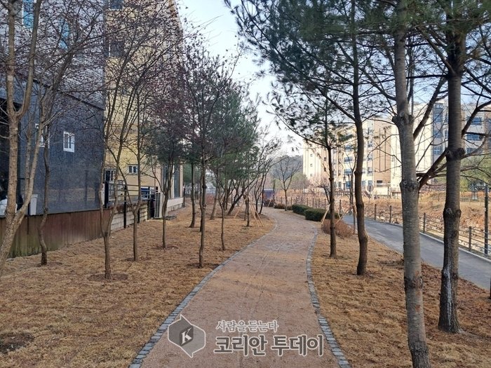 ▲ [코리안 투데이] 민락천 녹지대 감성쉼터 © 안종룡 기자