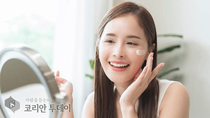 수출 판이 뒤집혔다… K-뷰티·K-푸드, 드디어 수출 품목 톱10에 진입