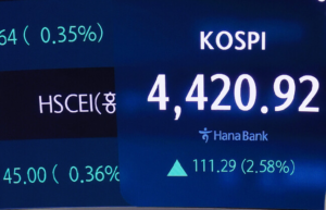 코스피 4400 돌파, 삼성전자 13만전자·하이닉스 70만닉스 이끈 반도체 랠리