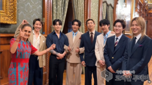 BTS, 멕시코 대통령궁 발코니에 서다…국빈급 예우 속 ‘문화외교’ 새 역사