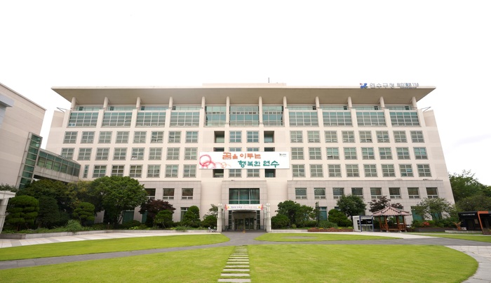전통음식문화체험관에서 진행 중인 요리 특강 현장