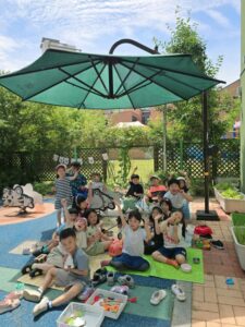 구로구, 폭염 속 아이들 지킨다…‘아이빛 그늘막’ 설치 완료