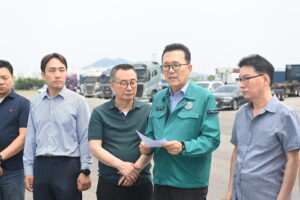 연수구, 화물차주차장 개장 현장점검·불법주정차 단속