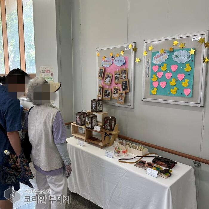 [The Korean Today] 康复项目参与者制作的工艺与园艺作品 © 金美姬记者