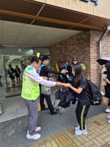 하남 위례중서 학부모폴리스 학교폭력 예방 캠페인 진행