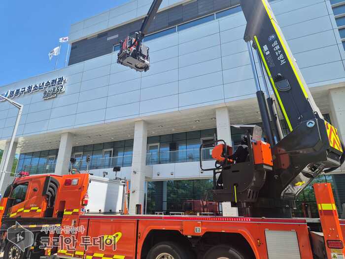 [The Korean Today] 永宗区青少年修練館と雲南119安全センターの合同消防訓練 © キム・ミヒ記者