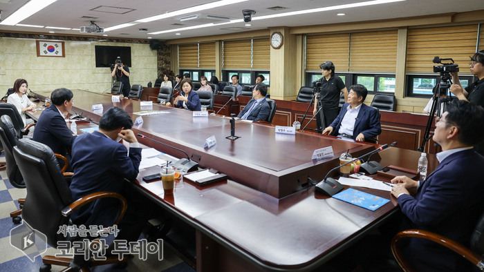 [코리안투데이] 손화정 구청장, 규제위에 영종 5대 규제개혁 건의 © 김미희 기자