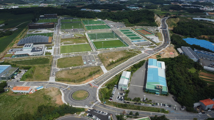 Cheonan-si ouvre entièrement la route d'accès au Korea Football Park le 24