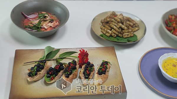 [코리안투데이] 이상구 도자기 작가 작품, 성미선선생님 건강레시피 © 이예진 기자