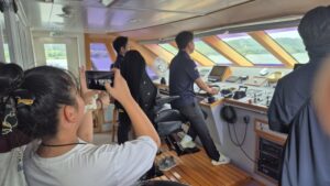 Gangseo-gu’s 47 ‘Gangseo Kkumdongsan’ Child Reporters Cover Han River Aboard Renaissance Boat, Feature to Run in September Fall Issue