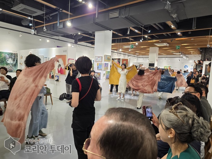 [코리안투데이]오프닝 퍼포먼스; 생명의 퍼레이드 © 지승주 기자