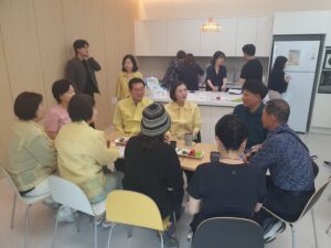 La vice-maire aux affaires politiques d’Incheon inspecte deux fois le terrain face à la canicule… mobilisation pour protéger les personnes vulnérables