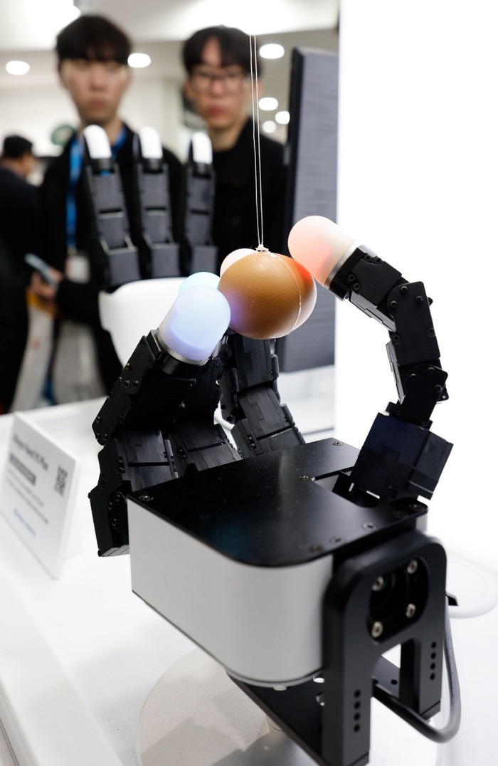 [코리안투데이] 농촌진흥청 한국정보화농업인중앙연합회 농업인 인공지능 AI 활용 활성화 맞손 © 장형임 기자