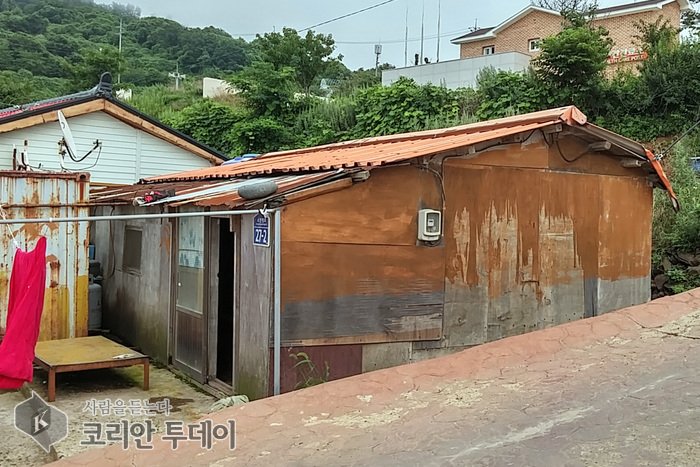 [The Korean Today] Hiện trạng nhà ở cũ trước khi cải thiện môi trường ở © Phóng viên Kim Mi-hee
