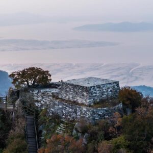 Allumage de la flamme des Jeux nationaux à l&rsquo;autel Chamseongdan du mont Manisan à Ganghwa… la grande cérémonie du Gaecheon également célébrée