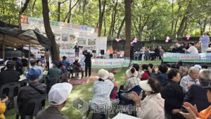 5th Deokpunggol Marigold Community Festival Successfully Concludes… Cheongjeong Hanam Senior Association Donates KRW 1 Million for “Hanam Love Sharing”