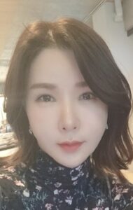 Park Su-jin : un art de la mémoire et de la résilience né des fleurs qui réconfortaient sa mère