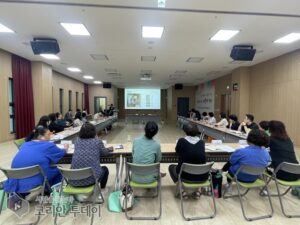 仁川・済物浦区、地域社会保障協議体の委員370人余りに「出張型統合ケア研修」