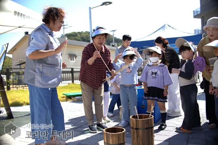 [The Korean Today] Daily-life services at 'Yongyu-dong Happy Masil' © Reporter Kim Mi-hee