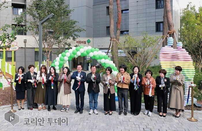 [The Korean Today] Attendees at the opening ceremony of the Hakik Forena Public Daycare Center © Reporter Kim Mi-hee