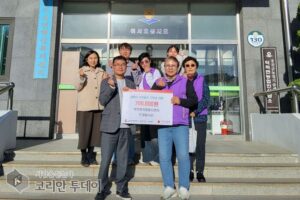 덕적면 뜨개봉사단, 손뜨개 작품 판매 수익금 70만 원 기탁